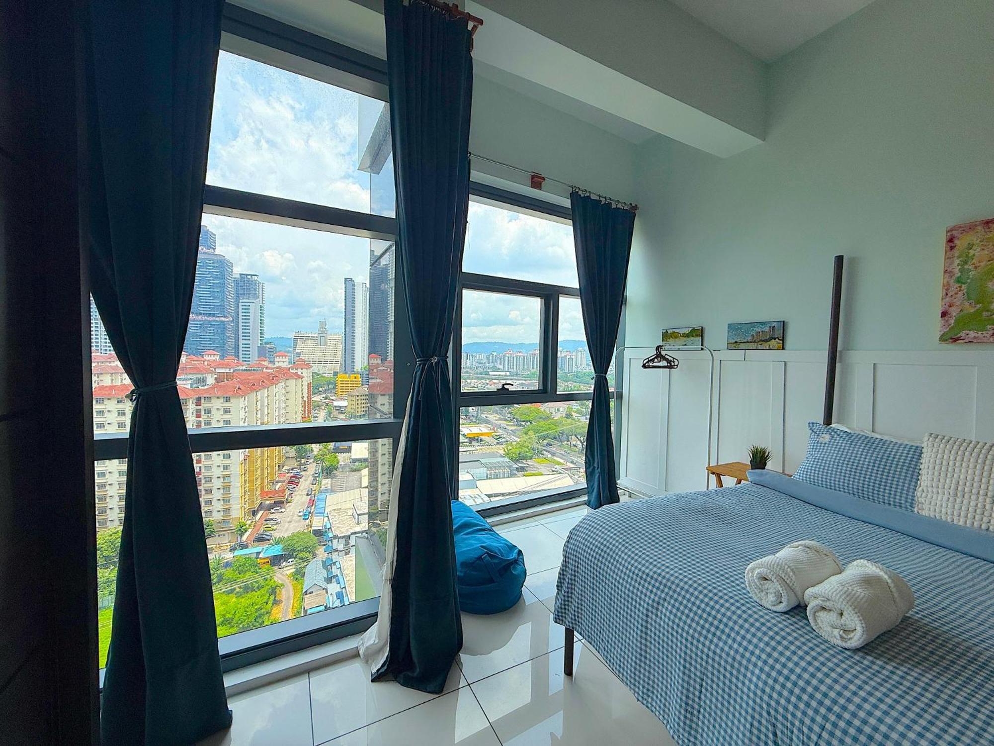 3 Towers Jalan Ampang By Serenity Vacation Homes Куала-Лумпур Экстерьер фото