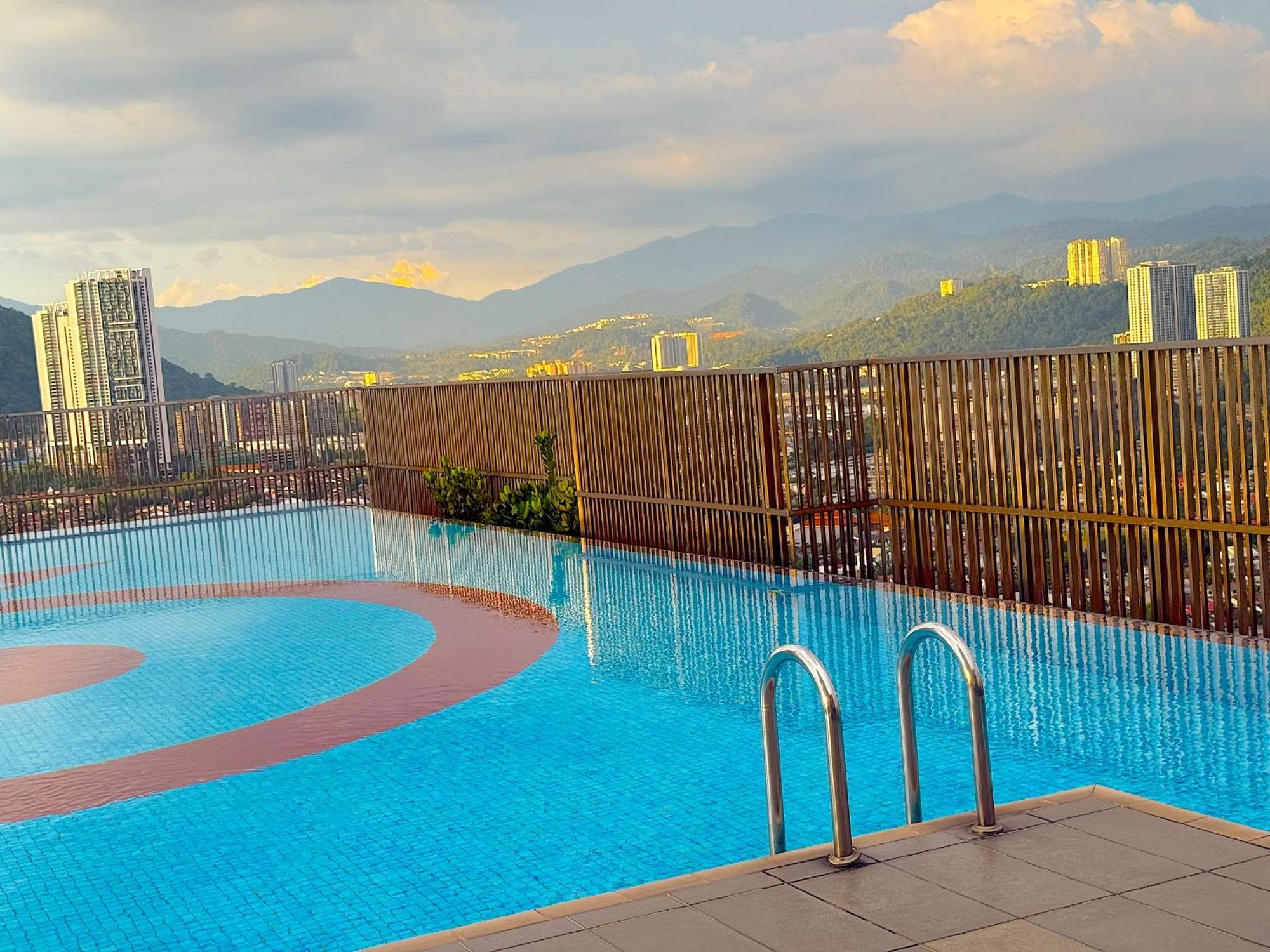 3 Towers Jalan Ampang By Serenity Vacation Homes Куала-Лумпур Экстерьер фото